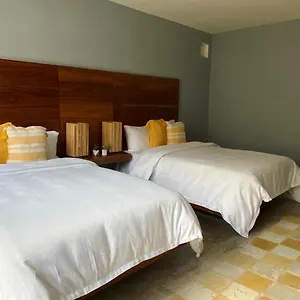 https://hotel-unknown.hotelsmerida.org
