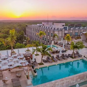 https://motto-by-hilton-tulum.tulum-hotels.net